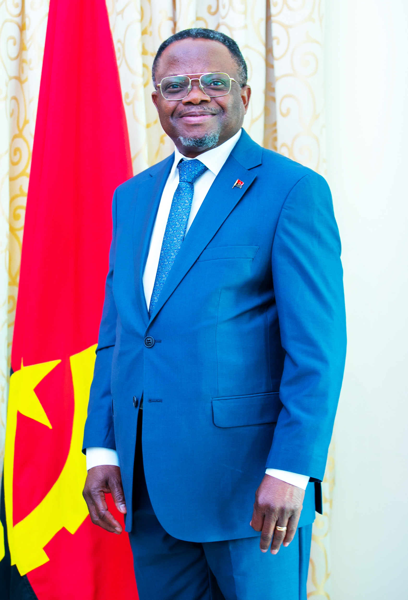 AMBASSADEUR